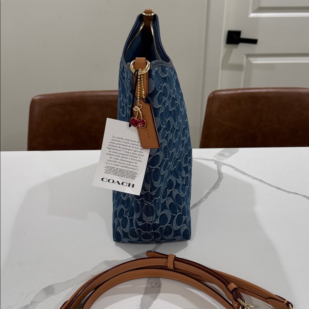 new coach denim laurel large shoulder bag with Crossbody strap - Picture 3 of 6